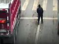 दैवबलवत्तर म्हणून तो ट्रकखाली चिरडूनही जिवंत राहीला - Marathi News | Fortunately, he remained alive under the truck | Latest jarahatke News at Lokmat.com