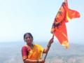नऊवारी साडीत रायगडावरील हिरकणी कडा सर - Marathi News | Hirkani Kada on Raigad in a saree on the 9th | Latest maharashtra News at Lokmat.com