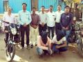 पत्ता विचारण्याच्या बहाण्याने लाखोंची चोरी करणाऱ्या दोघांना अटक  - Marathi News | Two people arrested for money theft | Latest pune News at Lokmat.com