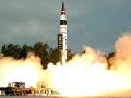 Agni-5 Ballistic Missile : भारताला मोठं यश! 5000KM पर्यंत मारा करणाऱ्या अग्नी-5 चं यशस्वी परीक्षण, संपूर्ण आशिया, युरोप टप्प्यात  - Marathi News | India Agni-5 missile successful launch range 5000 KM  | Latest national News at Lokmat.com