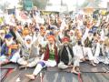 "प्रजासत्ताकदिनी केंद्राच्या मदतीनेच हिंसाचार; शेतकरी आंदोलनाला बदनाम करण्याचे कारस्थान" - Marathi News | "Violence with the help of the Center on Republic Day; conspiracy to discredit the peasant movement" | Latest national News at Lokmat.com