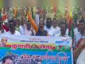 कुणबी समाजाच्या स्वतंत्र मागणीसाठी जिल्हाधिकारी कार्यालयासमोर कुणबी सेनेची निदर्शन - Marathi News | Demonstration of Kunbi Sena in front of Collector's Office for the demand of independence of Kunbi community | Latest thane News at Lokmat.com