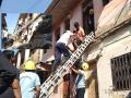 एक मजली चाळीच्या इमारतीची गॅलरी कोसळली, तुळींज परिसरातील घटना; अडकलेल्या परिवारांची केली सुटका - Marathi News | Gallery of one-storied Chawl building collapses, incident in Tulinj area | Latest mumbai News at Lokmat.com