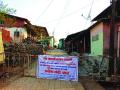 Coronavirus: कोरोनाबाधित कुटुंबाला ग्रामपंचायतीची मदत; शेलटोळीत जीवनावश्यक वस्तूंचे वाटप - Marathi News | Coronavirus: Gram Panchayat helps Coronavirus family; Distribution of essentials in Shelto | Latest raigad News at Lokmat.com