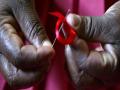 Coronavirus: More than 5 lakh AIDS patients will die in next 6 months claims WHO report - Hindi News | Coronavirus: More than 5 lakh AIDS patients will die in next 6 months claims WHO report | Latest health Photos at Lokmattimes.com