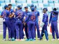 Under 19 Asia Cup 2021: भारताच्या यंग ब्रिगेडनं U-19 आशिया कप जिंकला; श्रीलंकेला लोळवत 2021चा शेवट गोड केला - Marathi News | Under 19 asia cup 2021 team india beat sri lanka in the finals by 9 wickets India are the winners of U19 AsiaCup | Latest cricket News at Lokmat.com