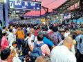 कुर्ला स्थानक ‘उन्नत’ कधी होणार? - Marathi News | When will Kurla station be 'upgraded' | Latest mumbai News at Lokmat.com