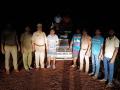 दापाेलीत शिकारी टाेळी जेरबंद; पोलिसांची मोठी कारवाई - Marathi News | Poaching gangs jailed in Dapaeli | Latest ratnagiri News at Lokmat.com