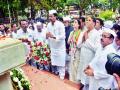 स्वातंत्र्यलढ्याच्या स्मृती पुढे नेणे गरजेचे - तटकरे - Marathi News |  Need to take the memory of freedom struggle - Tatkare | Latest maharashtra News at Lokmat.com