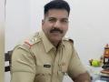 निरीक्षक दया नायक यांच्या बदलीला तात्पुरती स्थगिती - Marathi News | Temporary stay of transfer of Inspector Daya Nayak | Latest mumbai News at Lokmat.com