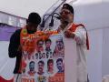 शिवसेना नेत्याची गोळी घालून हत्या; पत्नी आणि मुलगीही जखमी - Marathi News | Madhya Pradesh Shiv Sena leader Ramesh Sahu shot dead | Latest national News at Lokmat.com