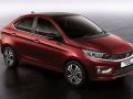 Best CNG Car : 7 सीटर MPV पासून सेडानपर्यंत, CNG मध्ये बेस्ट आहेत या 5 कार; 35KM हूनही अधिक मायलेज - Marathi News | From 7 seater MPV to sedan, these 5 CNG cars are the best in India; Mileage over 35KM | Latest auto Photos at Lokmat.com