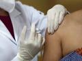 ठाण्यात जाणवतोय कोव्हिशिल्ड लसीचा तुटवडा  - Marathi News | There is a shortage of covshield vaccine in Thane | Latest thane News at Lokmat.com
