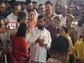 Eknath Shinde: मुख्यमंत्र्यांच्या दौरा; महापालिका प्रशासन खडबडून जागे, जेवणाऐवजी वडापाव, पुरग्रस्तांचे हाल - Marathi News | | Latest pimpri-chinchwad News at Lokmat.com