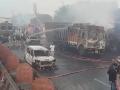 पेट्रोल पंपाजवळ एलपीजी आणि सीएनजी ट्रकमध्ये भीषण धडक, अनेक वाहनांना आग, ५ जणांचा मृत्यू - Marathi News | Massive collision between LPG and CNG trucks near petrol pump, many vehicles set on fire, 5 killed In Rajasthan | Latest national News at Lokmat.com