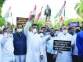 योगी सरकार बरखास्त करा, ‘हाथरस’वर भाजप गप्प का? - Marathi News | Dismiss Yogi government, why BJP is silent on 'Hathras'? | Latest national News at Lokmat.com