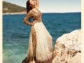 ‘ही’ जलपरी कुणी दुसरी नव्हे, तर माहिरा खान आहे!! - Marathi News | 'This' is not a zombie, but Mahira Khan is !! | Latest filmy News at Lokmat.com