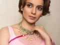 ​कंगना राणौत झाली ‘कंगाल’! ‘महाग’ पडले हृतिक रोशनसोबतचे वैर!! - Marathi News | Kangana Ranaut 'poor'! Hrithik Roshan's 'Bhaag' | Latest filmy News at Lokmat.com