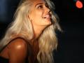 ​लीजा हेडनचा हा नवा लूक तुम्हाला आवडतो का बघा!! - Marathi News | Look at Lisa Hayden's new look! | Latest filmy News at Lokmat.com