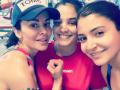 ​अनुष्का शर्माला मिस करतेय या क्रिकेटपटूची पत्नी! - Marathi News | Anushka Sharma missing the cricketer's wife! | Latest filmy News at Lokmat.com