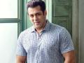 ​कसे पडले सलमान खानचे ‘भाई’ हे नाव? - Marathi News | How did the name of 'Bhai' Salman Khan fall? | Latest filmy News at Lokmat.com