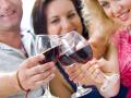 ​मद्य सेवनाने वाढतो हृदयविकाराचा धोका ! - Marathi News | Alcohol increases heartburn risk! | Latest health News at Lokmat.com