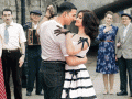 ४ अंश डिग्रीत अक्की-इलियानाने केला ‘बीच सीन’! - Marathi News | Akki-Ilianne banana 'beach scene' at 4 degrees! | Latest filmy News at Lokmat.com