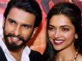 रणवीर फक्त माझा! दीपिका पादुकोणने दिली प्रेमाची जाहीर कबुली!! - Marathi News | Ranveer is just my! Deepika Padukone declares love for her! | Latest filmy News at Lokmat.com
