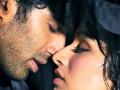 ‘ओके जानू’ मध्ये श्रद्धा-आदित्य इंटिमेट - Marathi News | Shraddha-Aditya Intimate in 'OK Jaanu' | Latest filmy News at Lokmat.com
