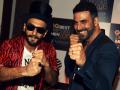 रणवीर सिंग आणि अक्षय कुमारचा ‘ब्रोमान्स’ तुम्ही पाहिलात का? - Marathi News | Do you see Ranvir Singh and Akshay Kumar's 'Bromons'? | Latest filmy News at Lokmat.com