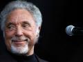 संगीतच जगण्याचा आधार : टॉम जोन्स - Marathi News | Music Support: Tom Jones | Latest filmy News at Lokmat.com