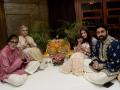 पाहा, बॉलिवूड स्टार्सची दिवाळी...! - Marathi News | Look, Bollywood stars Diwali ...! | Latest filmy News at Lokmat.com