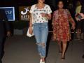सलमान खानची बहीण अर्पितासोबत दिसली प्रियंका चोपडा, पाहा फोटो! - Marathi News | Priyanka Chopra with Salman Khan's sister Arpita, see photo! | Latest filmy News at Lokmat.com
