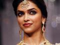 ट्रेंडी अ‍ॅक्सेसरीजची फॅशन - Marathi News | Fashion of trendy accessories | Latest fashion News at Lokmat.com