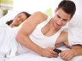 SHOCKING : ...म्हणून पती देतो पत्नीला धोका ! - Marathi News | SHOCKING: ... so husband gives threat to husband! | Latest fashion News at Lokmat.com