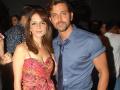 ​हृतिक रोशनला ex-wife सुजैन खान हवी जवळ! खरेदी केला फ्लॅट!! - Marathi News | Hrithik Roshan is close to wife Sujain Khan! Bought flat !! | Latest filmy News at Lokmat.com