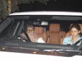 Amitabh Bahchan & daughter Shweta Nanda spotted at Pratiksha bunglow - Marathi News | Amitabh Bahchan & daughter Shweta Nanda spotted at Pratiksha Bunglow | Latest filmy News at Lokmat.com