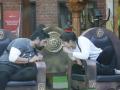रेशम टीपणीस आणि मेघामध्ये 'या' कारणामुळे झाला वाद - Marathi News | The silk tunic and the cloud became due to 'this' cause | Latest filmy News at Lokmat.com