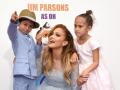 Happy Moment : जेनिफर लोपेजचा मुलांमध्ये गुंतला जीव - Marathi News | Happy Moment: Jennifer Lopez's child in childhood | Latest filmy News at Lokmat.com