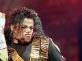 मृत्यूनंतरही मायकल जॅक्सनची कमाई ५५२३ कोटी रुपये - Marathi News | After the death, Michael Jackson's earnings increased to Rs 5523 crore | Latest filmy News at Lokmat.com