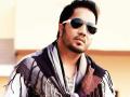 मिका सिंग गाणार ‘खिचडी’चे शीर्षकगीत - Marathi News | Mika Singh singer titled 'Khichadi' | Latest filmy News at Lokmat.com