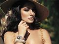 नर्गिस फखरीला त्याने संबोधले कॅटरिना कैफ ! मग झाले असे काही!! - Marathi News | Nargis Fakhri addressed Katrina Kaif! Then something happened !! | Latest filmy News at Lokmat.com