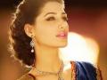 ​कशी दिसेल नर्गिस...नऊवारी साडीत - Marathi News | How will you see Nargis? | Latest beauty News at Lokmat.com
