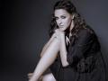​नेहा धूपिया अशी निवडते मोबाईल, वाईन आणि मित्र! - Marathi News | Neha Dhupia likes mobile, wine and friends! | Latest filmy News at Lokmat.com