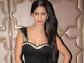 ​ पूनम पांडेने पुन्हा उतरवले कपडे! दिला महत्त्वपूर्ण संदेश!! - Marathi News | Poonam Pandey removed clothes again! Important message given !! | Latest filmy News at Lokmat.com