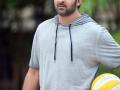 SEE PIC : ‘बाहुबली’ प्रभासचे ‘हे’ नवे फोटो तुम्ही बघितले काय? - Marathi News | SEE PIC: 'Bahubali' Prabhas 'new pictures' Have you seen these? | Latest filmy News at Lokmat.com