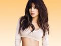 ​प्रियांका चोप्राचे ‘Young and Free’ हे गाणे तुम्ही ऐकले का? - Marathi News | Did you hear Priyanka Chopra's 'Young and Free' song? | Latest filmy News at Lokmat.com