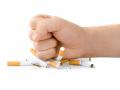 सिगारेटचे व्यसन सोडण्यास एक मेसेजही पुरेसा - Marathi News | A message to leave cigarette addiction is enough | Latest beauty News at Lokmat.com