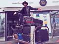 अबब!! रणवीर हे लगेज तुझे की सर्वांचे!! - Marathi News | Now !! Ranveer is your luggage! | Latest filmy News at Lokmat.com