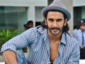 रणवीरने स्विकारला डिप्पीचा पुरस्कार - Marathi News | Ranveer receives a DP Declaration | Latest filmy News at Lokmat.com